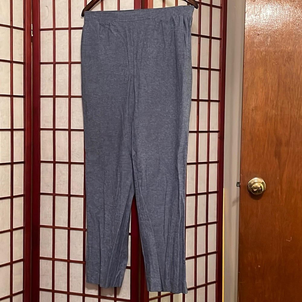 Alfred dunner 12 petite lightweight light blue straight leg pants